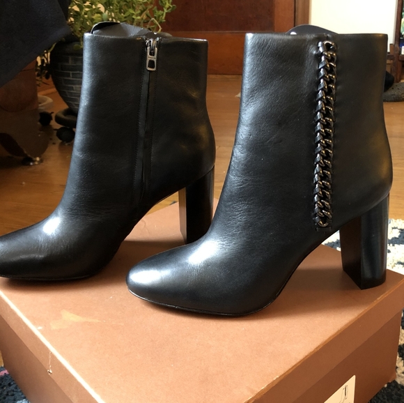 Coach Teagan Boot NIB - Picture 2 of 3
